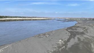 濁水溪揚塵拉警報！颱風豪雨沖刷 裸露地暴增至261公頃