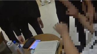 34岁女大闹台北101星巴克！逼店员下跪还袭警 遭上铐送办