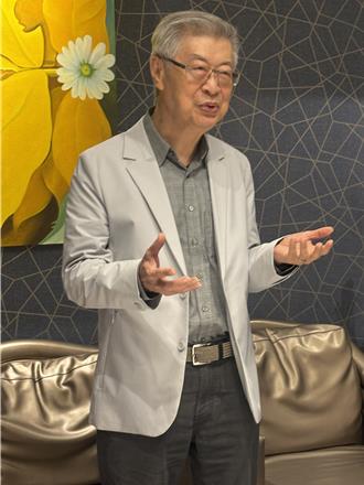 經濟部、數發部長新官上任 陳冲呼籲建立數位時代供應鏈融資