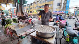 涉卖朱铭贗品！　爆浆贡丸老板前主播杨中化称：不知是假货