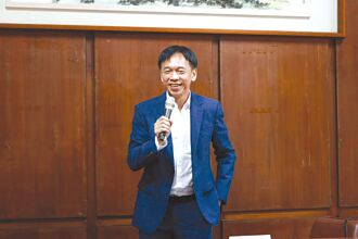 前國泰投信董事長張錫 受聘東海財金系客座教授