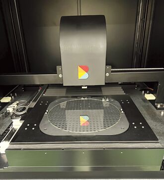 和全豐 秀AI光學檢測技術