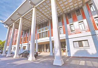 教師荒 開錯藥方