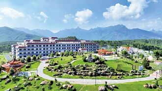 茶香連兩岸 世界茶王再續唐山緣