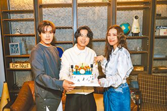 告五人高雄開唱 哲謙險被逼哭