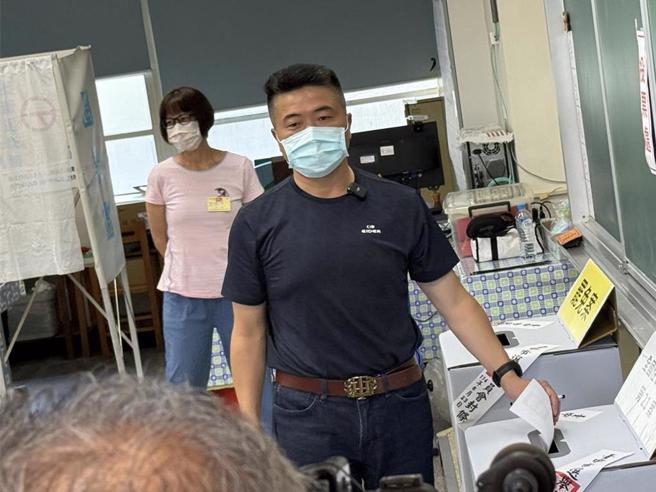 顏寬恒涉貪助理費、假買賣案二審宣判, 維持原判8年4月。(中時資料庫)