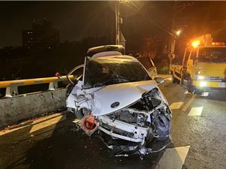 桃园大园区桃5乡道警匪追逐 逃逸车手自撞桥墩遭逮