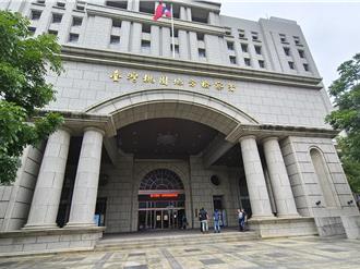 中科院洩密案 檢調搜索達運光電 董座、女協理聲押