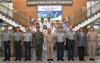 黄佑民慰勉澎湖驻军 感谢官兵守护国土