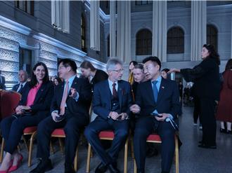 翠玉白菜首度登上欧洲舞台　故宫捷克特展盛大揭幕