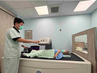 5骨松高危险族群注意 医推1检测只要10分钟 掌握骨密度