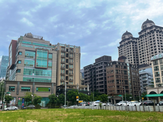 終結31個月連增！全台房仲店數首見減少