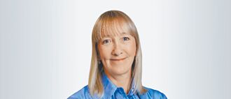 渣打銀行全球永續長Marisa Drew》渣打推動創新金融 加速邁向淨零與永續未來