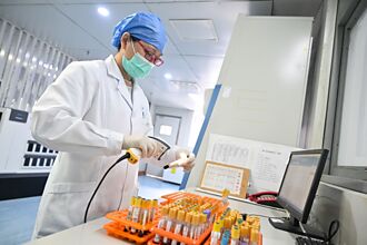 陆药品输美 川普拟严格管制