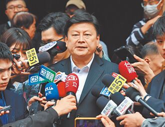 传有意选党魁 傅昆萁：很多人劝进