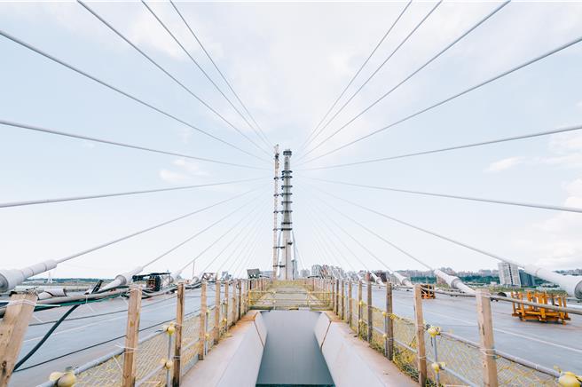 淡江大橋9月16日將合龍，象徵工程邁入全橋閉合的關鍵階段。（交通部提供／蔡明亘台北傳真）