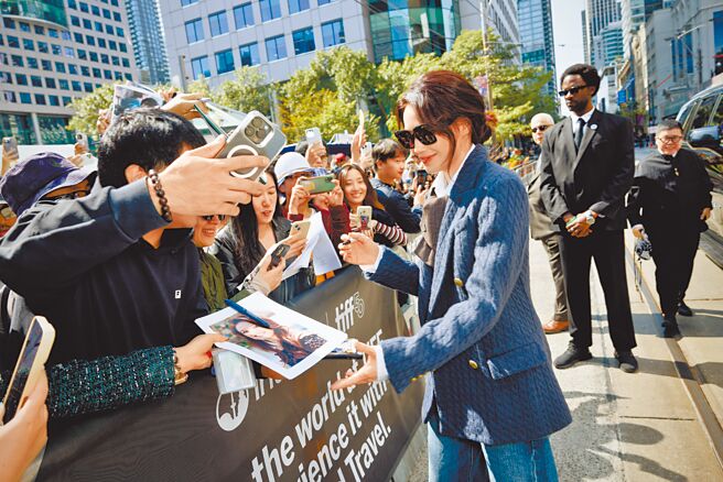 舒淇首執導筒《女孩》就接連獲得國際影展認可，所到之處都受到觀眾熱烈支持。（甲上娛樂提供）