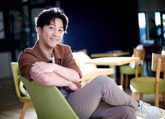 陈汉典人生胜利组？老粉摇头曝超励志过程：跟喜剧之王尹天仇一样