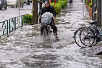 日本破紀錄暴雨頻傳 鄭明典嘆：應該回不去了