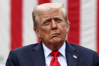 網瘋傳川普歪嘴照  引發中風揣測 專家這麼看