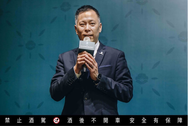 英商希威仕CVH董事總經理Rambo Chang指出，拿下格蘭冠代理權後，CVH旗下烈酒品項更加完整。（圖/業者提供）