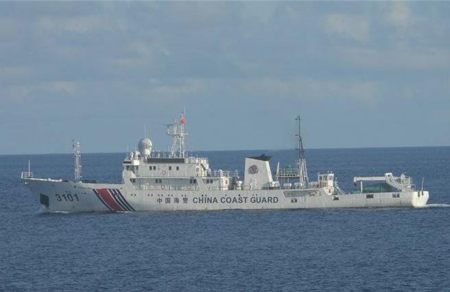 陸方海警「3101」船於11日6時15分被發現接近東沙島東北方28浬，當時航向明顯朝我管轄水域前進。（海巡署提供）