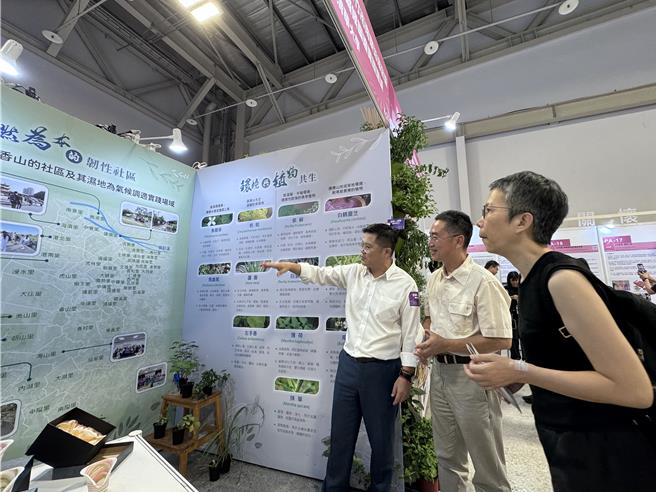 清华大学环境与文化资源学系以「自然为本韧性社区」为主题的展出，成为展场瞩目的焦点。（清大环文系提供／陈育贤新竹传真）