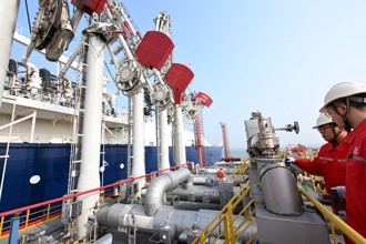 德中液化天然氣合作可能挑釁美國