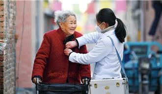 陸AI不只能聊天？還能聽懂老年人「話中有話」 