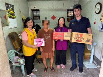 普度供品化愛心！豐原警送暖獨居嬤 協助安裝「安心機」