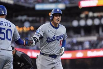 MLB》大谷猛打賞、超暴力第49轟 再1發成為歷史第6人