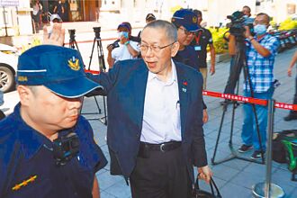 柯文哲滿血復活還是烈火焚身