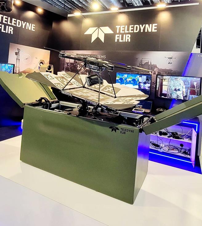 科力航太公司于航太展，秀无人机在车辆或快艇移动中自动起降平台。(科力航太公司提供)