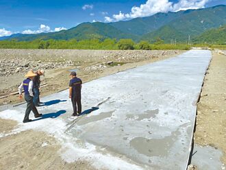 趕上秋收 富里崙天便道提前通車