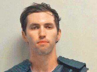 柯克案新進展 凶嫌同居跨性別伴侶