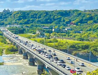 桃園 大溪新橋卡關 里長盼設引道