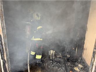 高雄大寮鐵皮屋火警！疑製毒工廠遭鎖定　警：已掌握犯嫌