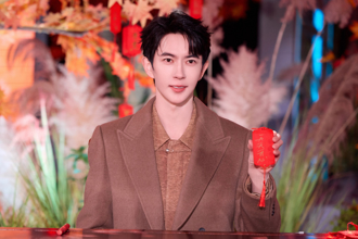 于朦胧坠楼5天「疑云重重」 母亲悲痛发声泪揭死因