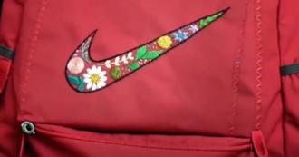 媽媽手縫「NIKE書包」被笑山寨！9年後變無價珍寶  釣出官方回應了