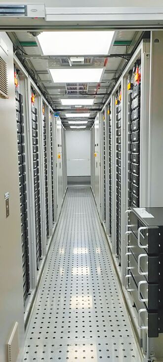 創揚三箭齊發 推動表後儲能