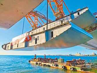 最后一块拼图 淡江大桥今合龙