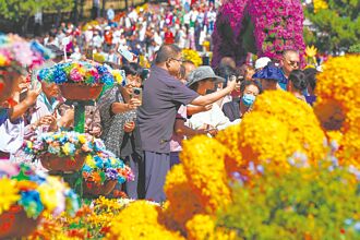 陸經濟慘澹 急祭擴大消費措施