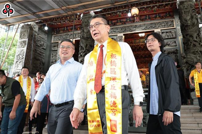 民進黨祕書長徐國勇15日批評，民眾黨得了貪污病，使民眾黨前祕書長謝立功回擊「阿勇你錯了」。（資料照／杜宜諳攝）