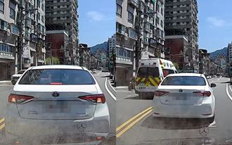 救護車地獄！計程車想禮讓 卻「亮煞車燈＋雙黃燈」卡路中