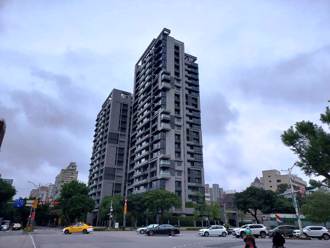 台灣人鬧房貸荒！外籍富豪沒在怕「砸億元現金」搶買豪宅