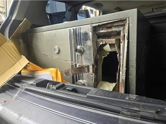 大里驚爆豪宅竊案　清潔工夥同友人盜走千萬保險箱