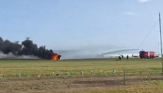 840萬沒了！小鵬「陸地航母」航空展預演失事　2機碰撞墜毀釀1傷