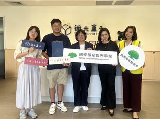 企業推動永續公益 中秋送暖關懷社會