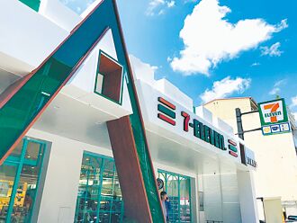 超商雙雄衝業績 展店不停歇