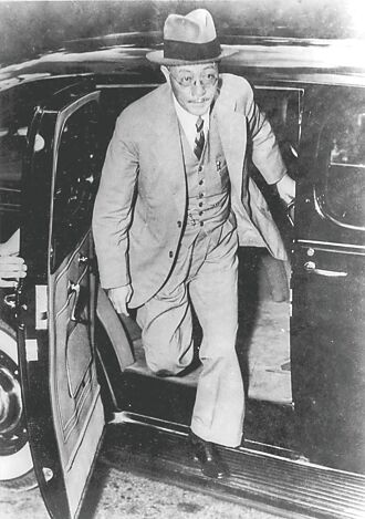 列强利用海关操纵中国财政